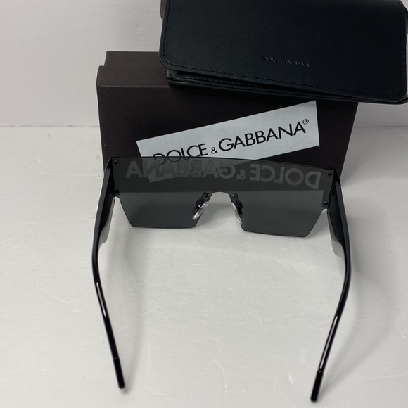DOLCE & GABBANA DG2233 Oversized Sunglasses - Picture 11 of 16